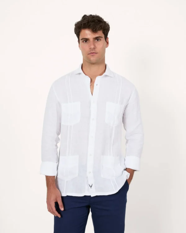 GUAYABERA BLANCA