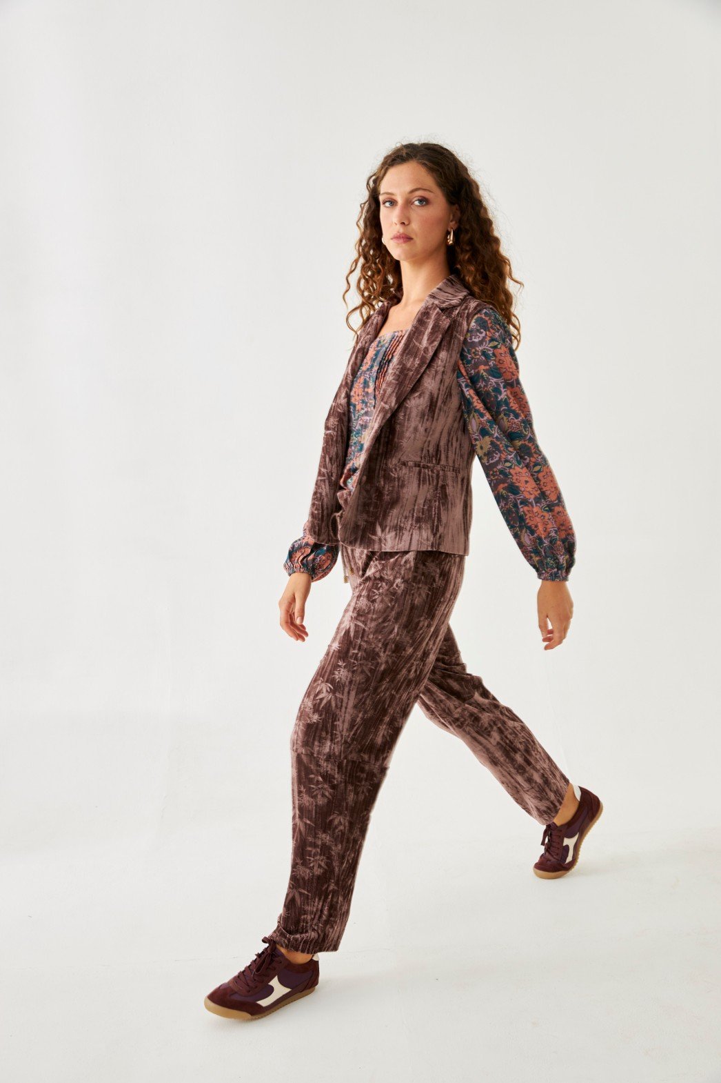 Chaleco - Chaleco CHALECO SASTRE TERCIOPELO PALMERITAS - Imagen 2