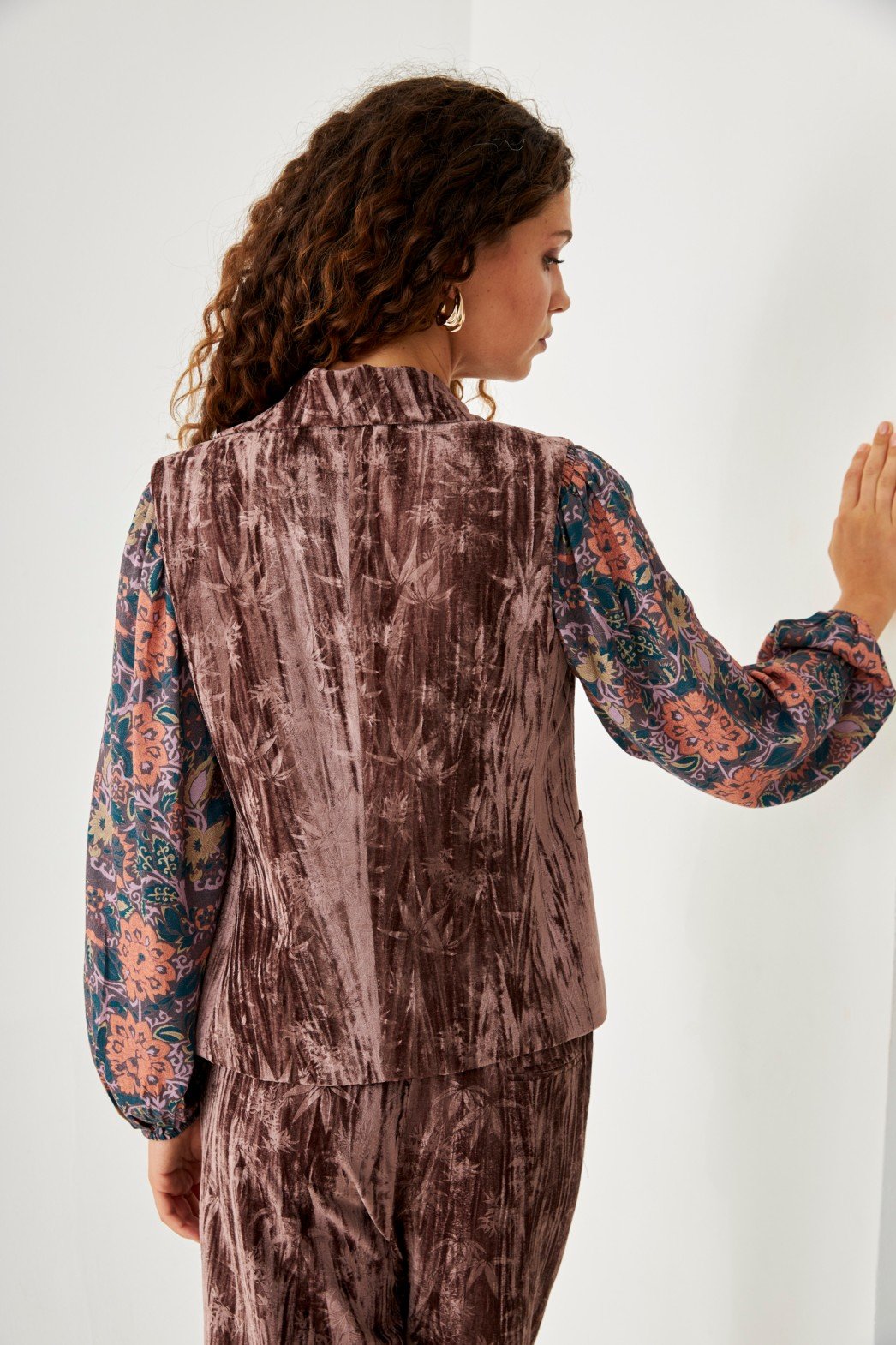 Chaleco - Chaleco CHALECO SASTRE TERCIOPELO PALMERITAS - Imagen 3