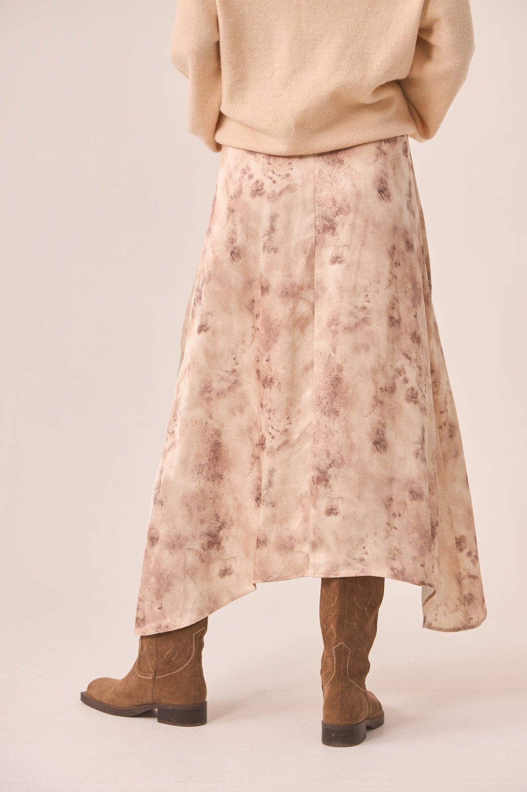 Falda - Falda FALDA ESTAMPADA ASIMÉTRICA - Imagen 3